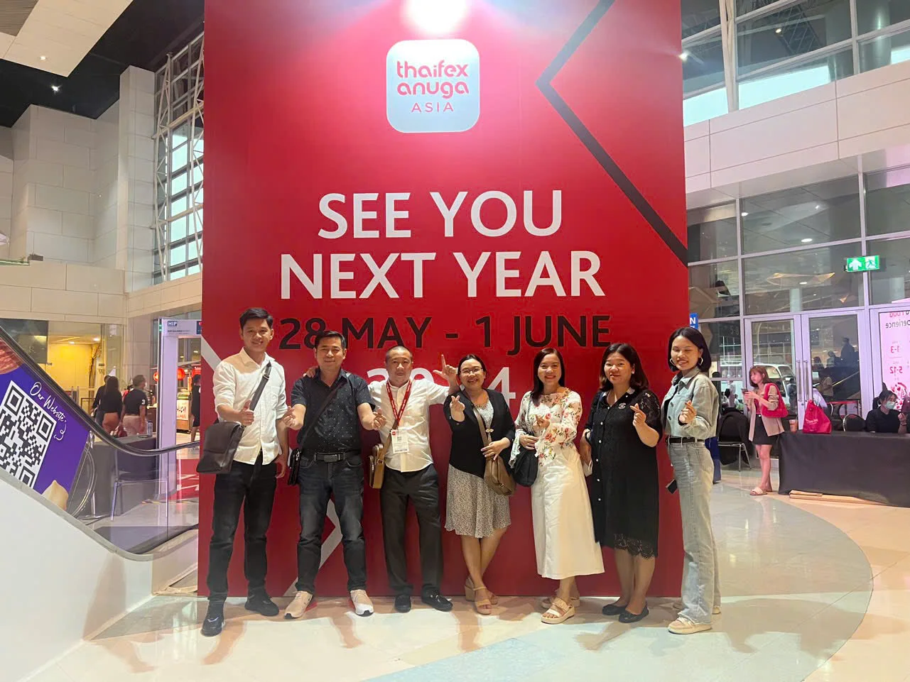 Hoạt động kết nối tại hội chợ